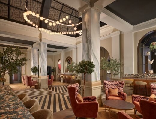 The Met Hotel
